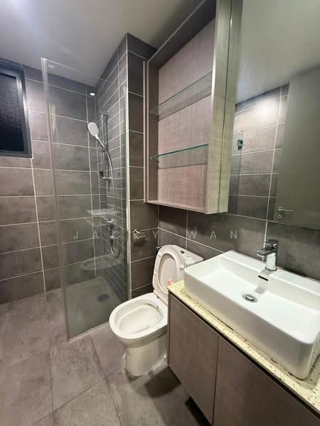 Service Residence for Rent at Millerz Square Serviced Residence - Jacky Wan - Bathroom - PropertyGuru.com.my
