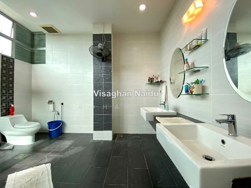 Bungalow for Sale in Kota Emerald (Rawang) - Visaghan Naidu - PropertyGuru.com.my