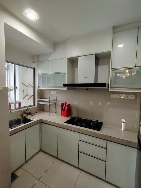 Condominium for Rent at Hijauan Puteri Condominium - Jeffrey Yap - Kitchen - PropertyGuru.com.my