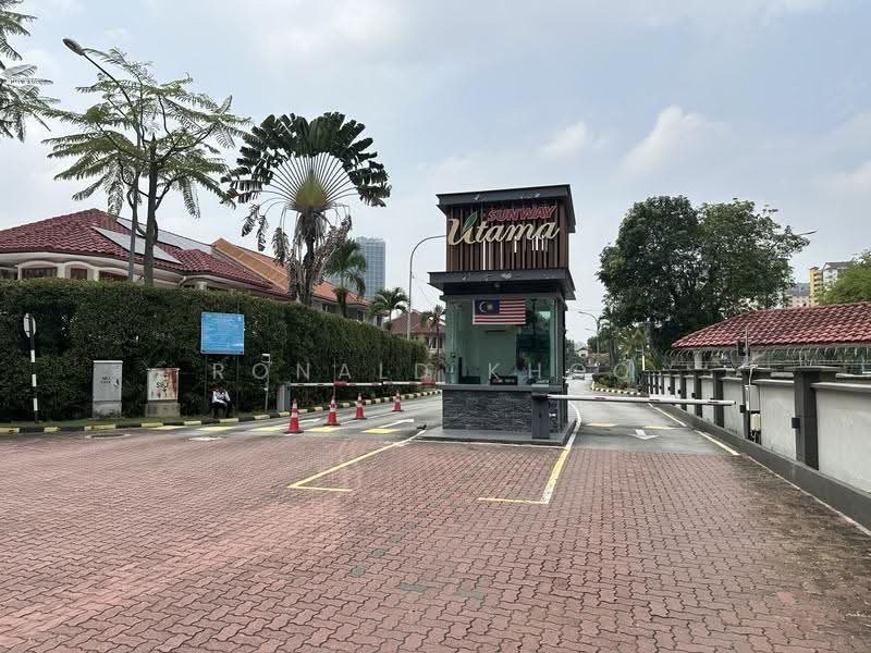 Semi-Detached House for Sale in Bandar Sunway (Sunway) - Ronald Khoo - Exterior - PropertyGuru.com.my