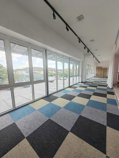 Shop / Office untuk Disewa di Garden Homes (Seremban 2) - Raj Kumar - Corridor - PropertyGuru.com.my