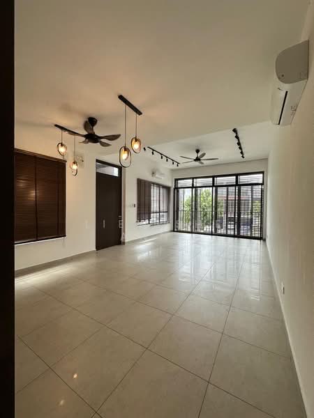 2-storey Terraced House for Rent in Cyberjaya (Selangor) - Liew She Anne - Living Room - PropertyGuru.com.my