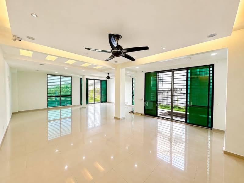 Rumah Berkembar untuk Dijual di Puteri Heights (Rawang) - Visaghan Naidu - Living Room - PropertyGuru.com.my