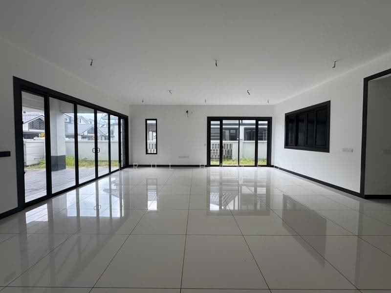 Rumah Berkembar untuk Dijual di Elmina (Shah Alam) - Zairul Hamedi Bin Zainal - PropertyGuru.com.my