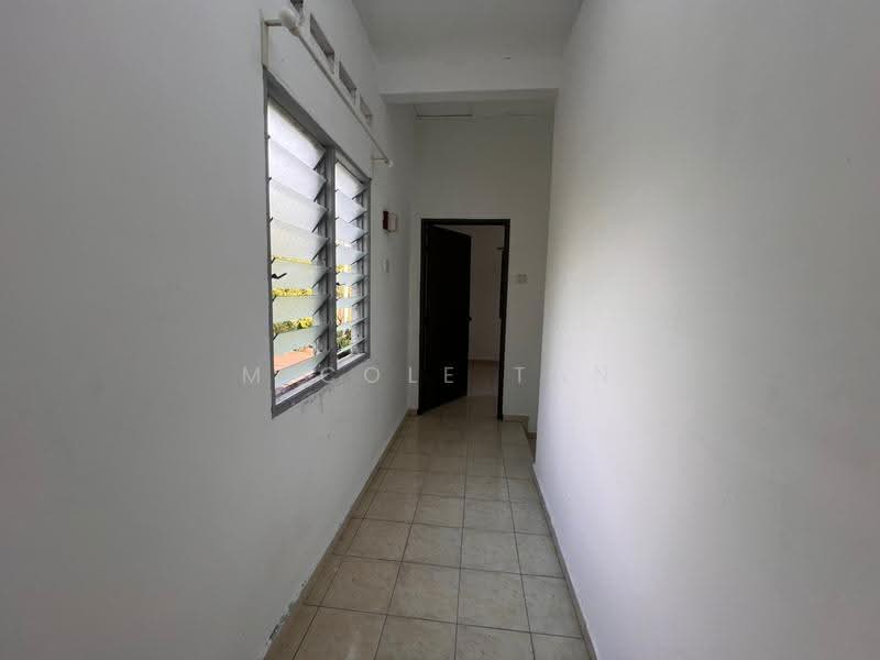 Rumah Teres 2-Tingkat untuk Disewa di Jalan Salleh (Muar) - Micole Tan - PropertyGuru.com.my