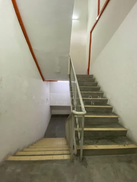 Office for Rent in kota damansara (Kota Damansara) - Dante Leong Zhenwen - Corridor - PropertyGuru.com.my