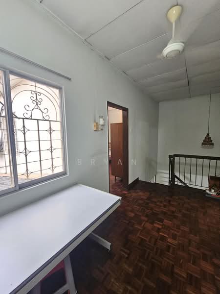 Rumah Teres 2 Tingkat untuk Dijual di SS 21, Damansara Utama (Petaling Jaya) - Bryan Wong - PropertyGuru.com.my