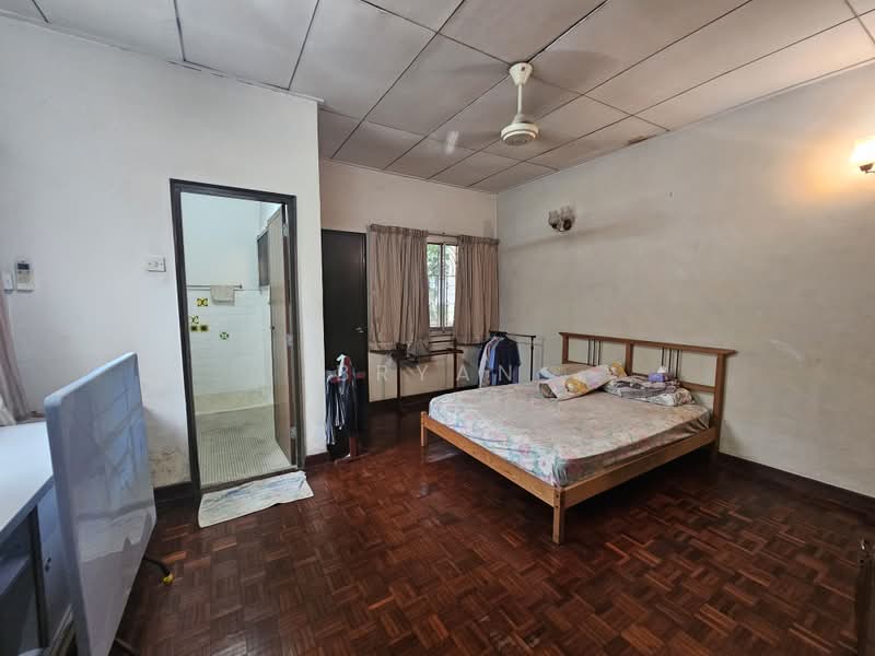 Rumah Teres 2 Tingkat untuk Dijual di SS 21, Damansara Utama (Petaling Jaya) - Bryan Wong - PropertyGuru.com.my