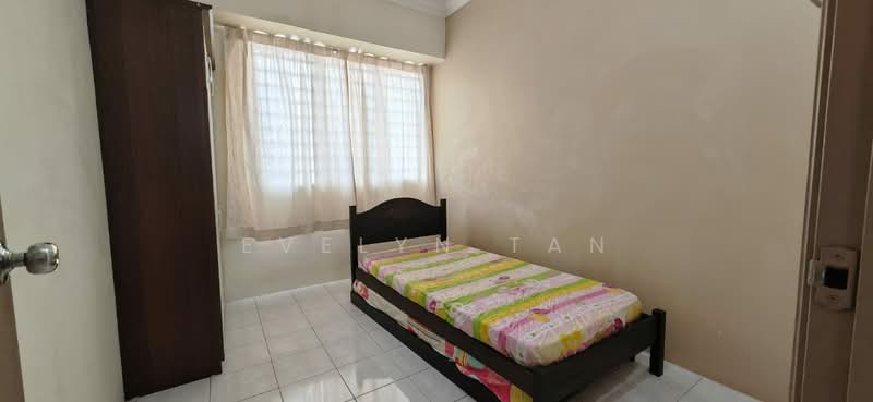 Rumah Teres untuk Disewa di Usj (Subang Jaya) - Evelyn Tan - Bedroom - PropertyGuru.com.my