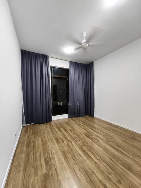 Servis Apartment untuk Dijual di The Park Sky Residence - Mak Oliver - View - PropertyGuru.com.my