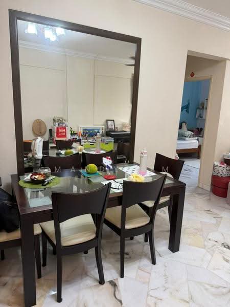 Apartment for Sale at Pangsapuri Seri Pinang - Mandy Lim - Dining Room - PropertyGuru.com.my