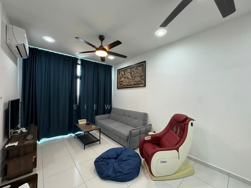 Kondominium untuk Dijual di Grand Residence @ Merak Mas - Mary Low - Living Room - PropertyGuru.com.my