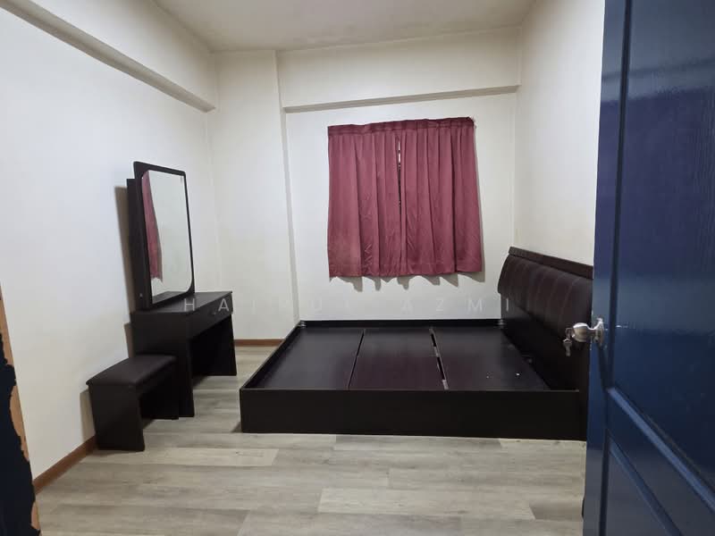 Condominium for Rent at Sri Mahligai Condominium & Townhouse - Hairul Azmi - Bedroom - PropertyGuru.com.my