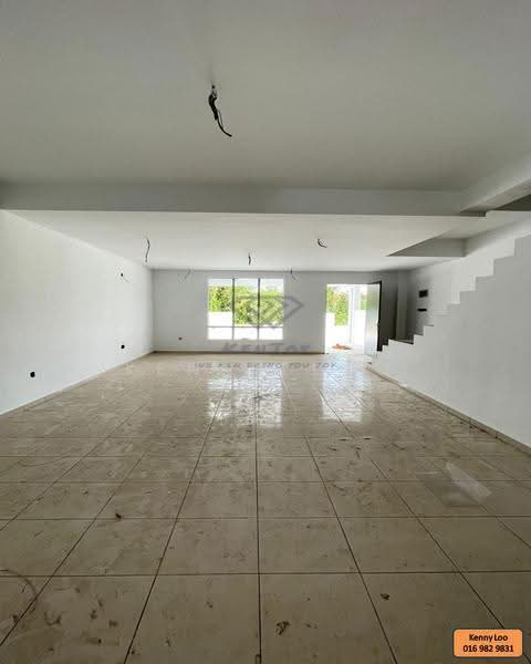 Rumah Teres 2-Tingkat untuk Dijual di Kampung Tanjung Lumpur (Kuantan) - Kenny Loo - PropertyGuru.com.my
