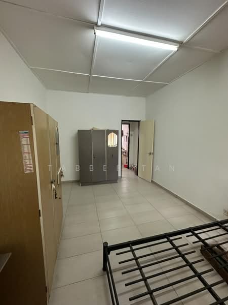 Rumah Teres 2-Tingkat untuk Dijual di Taman Cheras Awana (Cheras) - Tabber Tan - Bedroom - PropertyGuru.com.my