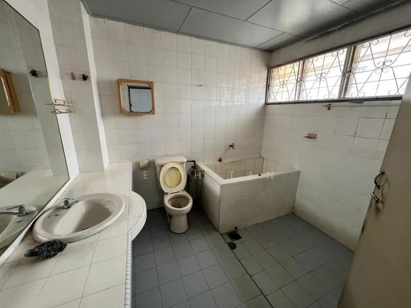 Rumah Teres 2-Tingkat untuk Dijual di Taman Bukit Baru (Bukit Baru) - Keith Tan - PropertyGuru.com.my