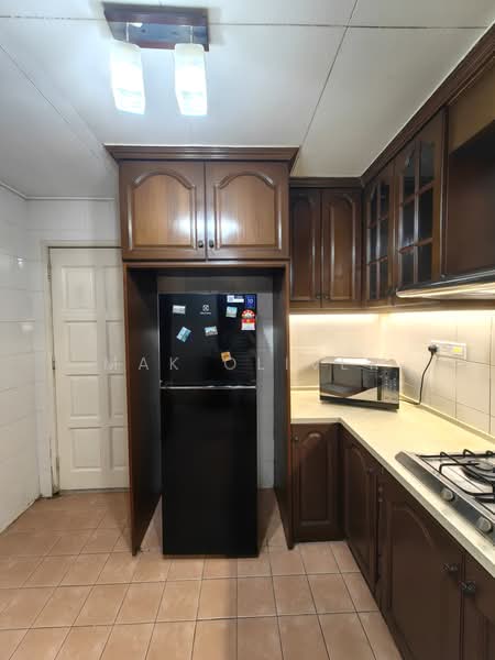 3-storey Terraced House for Rent in Mutiara Bukit Jalil (Bukit Jalil) - Mak Oliver - Kitchen - PropertyGuru.com.my