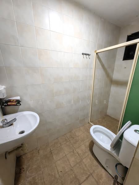 3-storey Terraced House for Rent in Mutiara Bukit Jalil (Bukit Jalil) - Mak Oliver - Bathroom - PropertyGuru.com.my