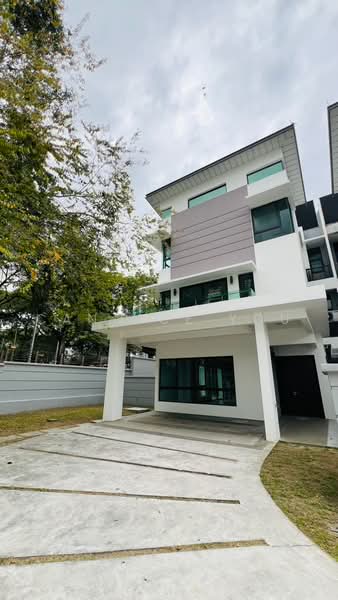 Semi-Detached House for Sale in Taman Danau Desa (Taman Desa) - Cannice You - PropertyGuru.com.my
