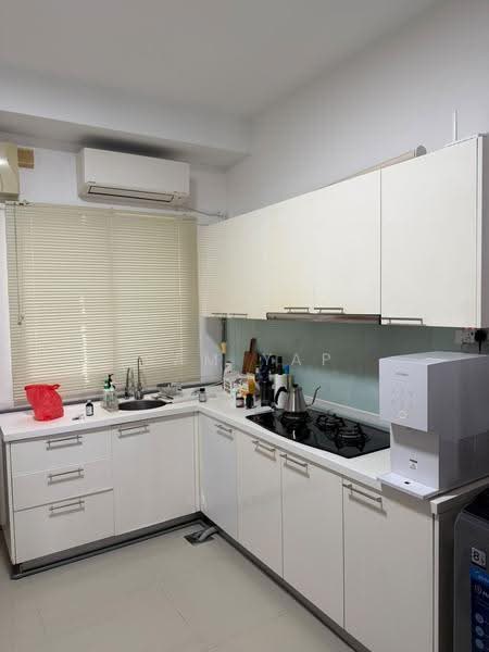 Service Residence for Rent at Oasis Serviced Suites @ Oasis Ara Damansara - Sam Yap - Kitchen - PropertyGuru.com.my