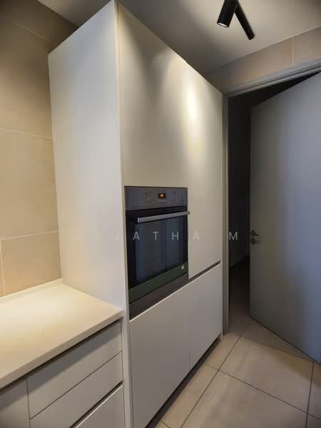 Kediaman Servis untuk Disewa di KL Gateway Premium Residences - Sujatha M - Kitchen - PropertyGuru.com.my