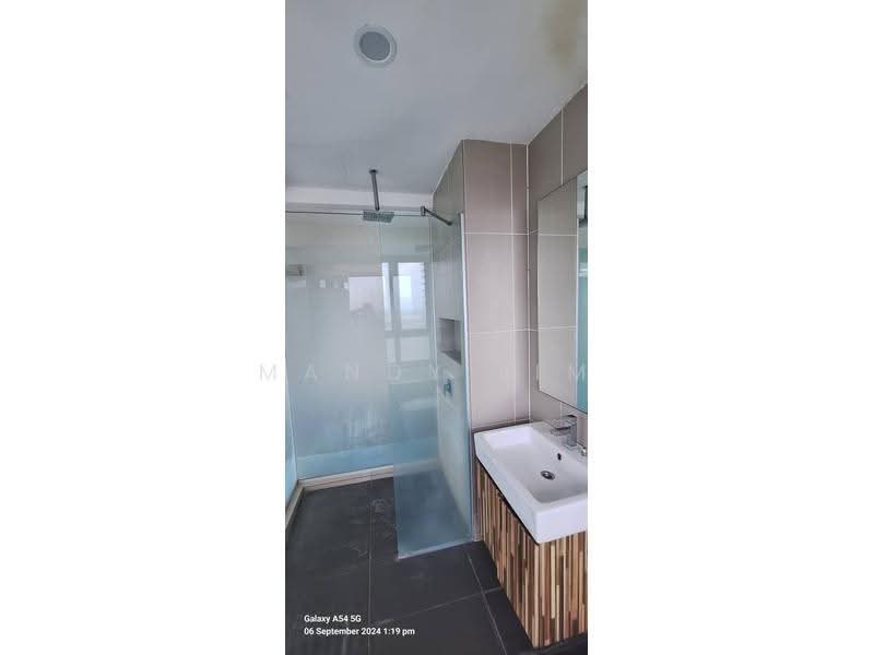 Kondominium untuk Dijual di Cristal Serin Residence - Mandy Lim - Bathroom - PropertyGuru.com.my