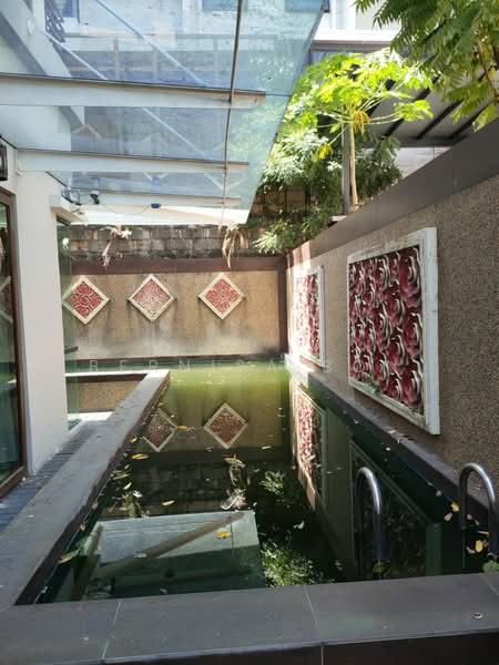 Semi-Detached House for Sale in Seksyen 16 (Petaling Jaya) - Bernisa Bon - Exterior - PropertyGuru.com.my
