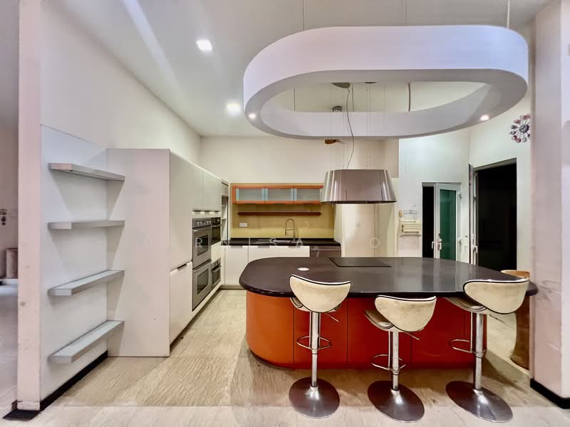 Semi-Detached House for Sale in Seksyen 16 (Petaling Jaya) - Bernisa Bon - Kitchen - PropertyGuru.com.my