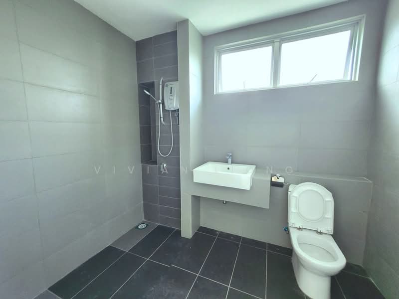 Rumah Teres 3-Tingkat untuk Dijual di Tropicana Heights (Kajang) - Vivian Liong - Bathroom - PropertyGuru.com.my