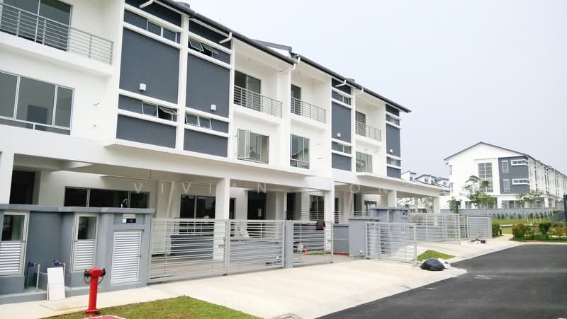 Rumah Teres 3-Tingkat untuk Dijual di Tropicana Heights (Kajang) - Vivian Liong - Exterior - PropertyGuru.com.my