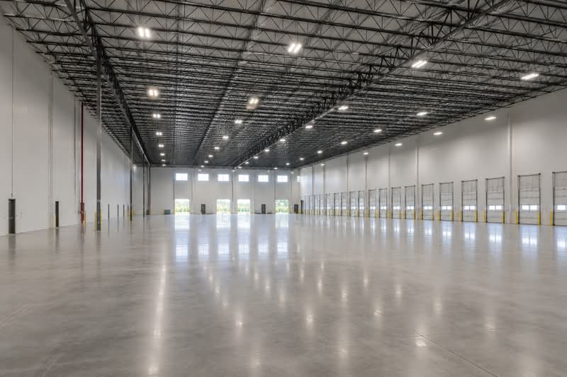 Warehouse for Rent in Seksyen 23 (Shah Alam) - Jen Lau - Interior - PropertyGuru.com.my