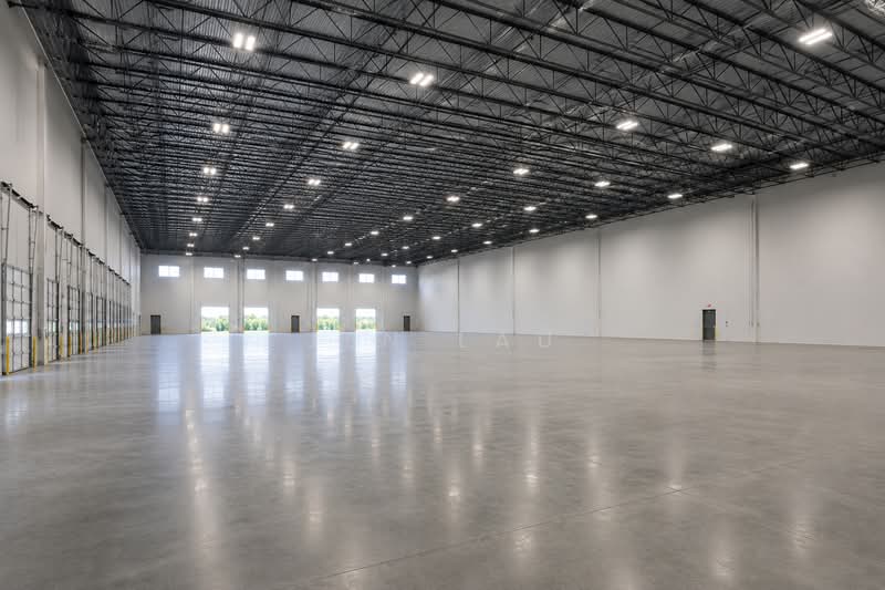 Warehouse for Rent in Seksyen 23 (Shah Alam) - Jen Lau - Interior - PropertyGuru.com.my