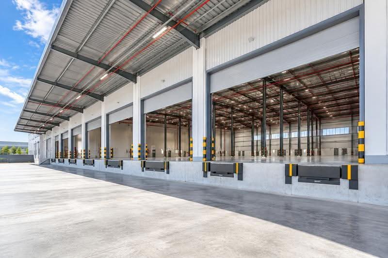 Gudang untuk Disewa di Taman Perindustrian Subang (Subang Jaya) - Jen Lau - Exterior - PropertyGuru.com.my