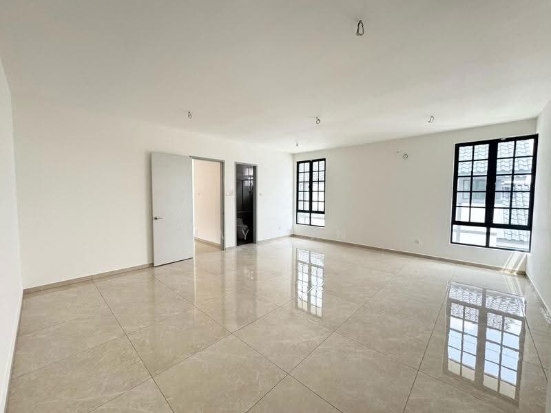 Bungalow House for Sale in Kluang Taman Parkland - New Bungalow Area (Kluang) - May Tan - PropertyGuru.com.my