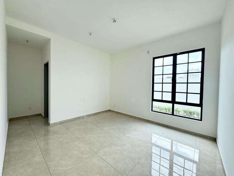 Bungalow House for Sale in Kluang Taman Parkland - New Bungalow Area (Kluang) - May Tan - PropertyGuru.com.my