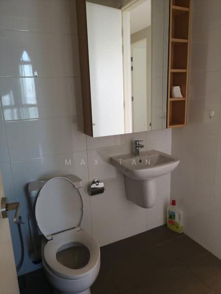 Kediaman Servis untuk Dijual di Tropicana Avenue - Max Tan - Bathroom - PropertyGuru.com.my