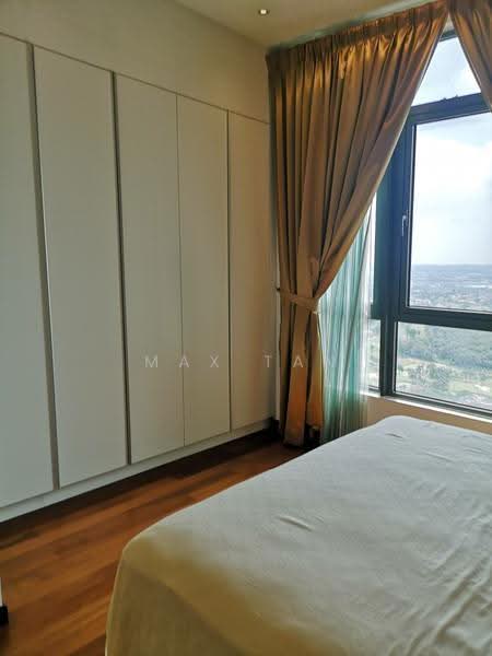 Kediaman Servis untuk Dijual di Tropicana Avenue - Max Tan - Bedroom - PropertyGuru.com.my
