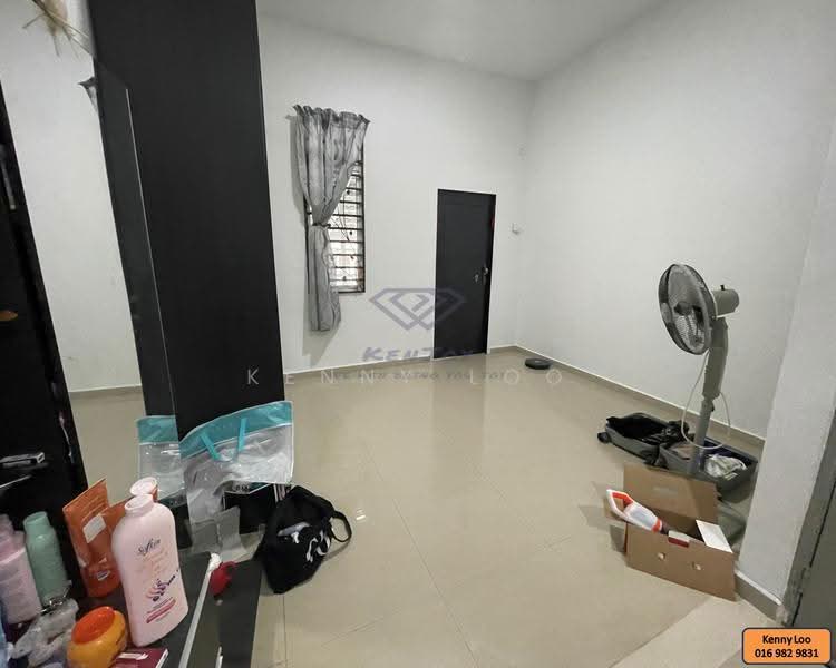 Semi-Detached House for Sale in Jalan Mat Kilau (Kuantan) - Kenny Loo - PropertyGuru.com.my