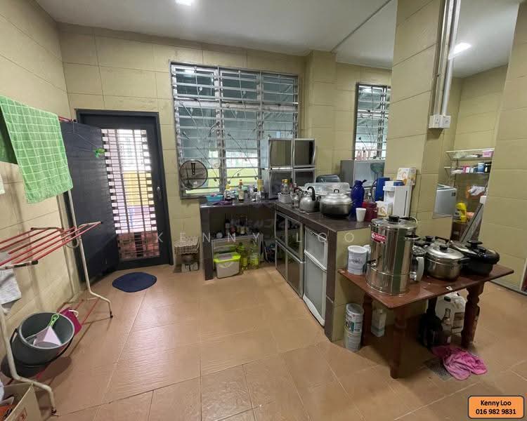 Semi-Detached House for Sale in Jalan Mat Kilau (Kuantan) - Kenny Loo - PropertyGuru.com.my