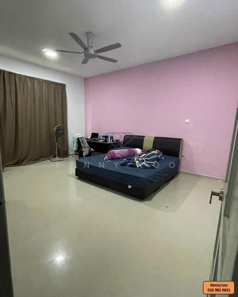 Semi-Detached House for Sale in Jalan Mat Kilau (Kuantan) - Kenny Loo - PropertyGuru.com.my