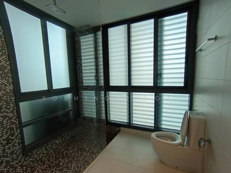 Kediaman Servis untuk Dijual di Vogue Suites One - Yoshinori Dota - Master Bathroom - PropertyGuru.com.my