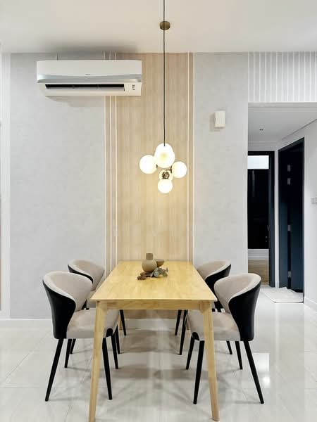 Kondominium untuk Disewa di One Cochrane Residence - Kevin Chuah - Dining Room - PropertyGuru.com.my