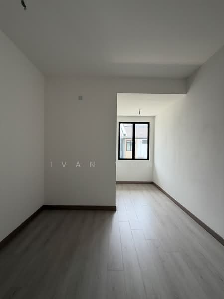 2-storey Terraced House for Sale in Bandar Bukit Raja (Klang) - Ivan Wong - PropertyGuru.com.my