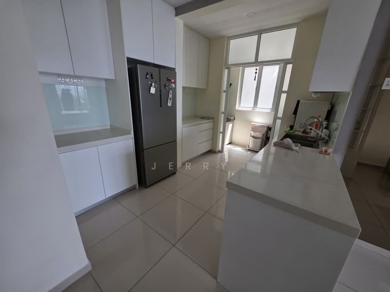 Kondominium untuk Dijual di Midfields - Jerry Tan - Kitchen - PropertyGuru.com.my