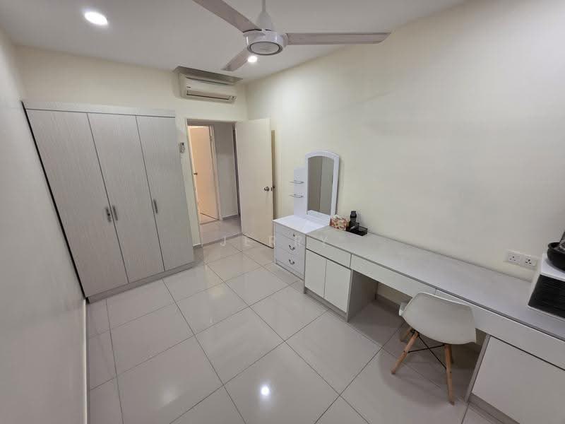 Kondominium untuk Dijual di Midfields - Jerry Tan - Bedroom - PropertyGuru.com.my