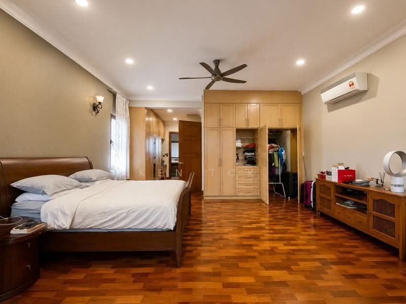 Rumah Berkembar untuk Dijual di Pju 3 (Tropicana) - Ken TCK - Bedroom - PropertyGuru.com.my