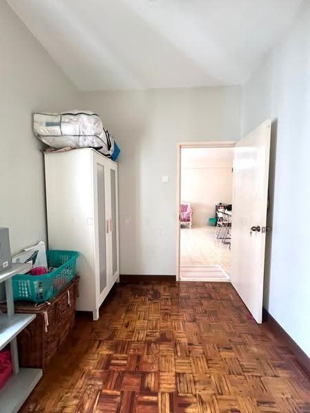 Pangsapuri untuk Dijual di Pandan Court - Vickky Wong CF - PropertyGuru.com.my