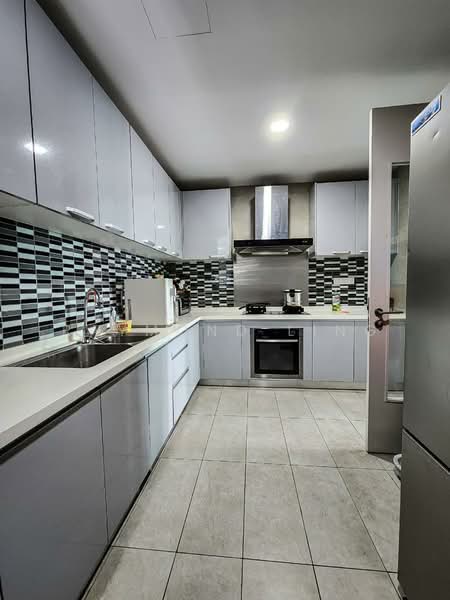 Condominium for Sale at GenKL - Raymond Ling - Kitchen - PropertyGuru.com.my