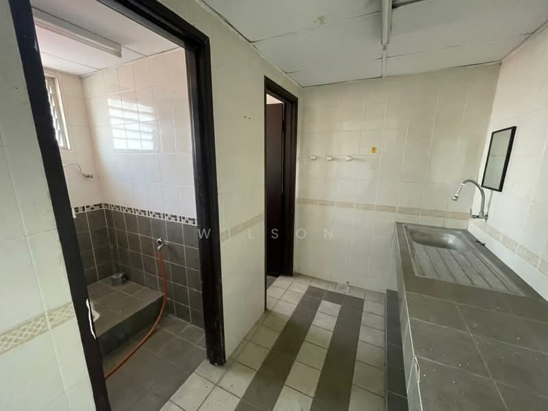 Shop / Office for Rent in Bandar Puteri Puchong (Puchong) - Wilson Yap - Interior - PropertyGuru.com.my