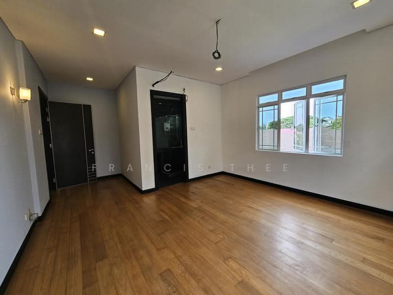 Bungalow House for Sale in Kajang (Selangor) - Francis Thee - Interior - PropertyGuru.com.my